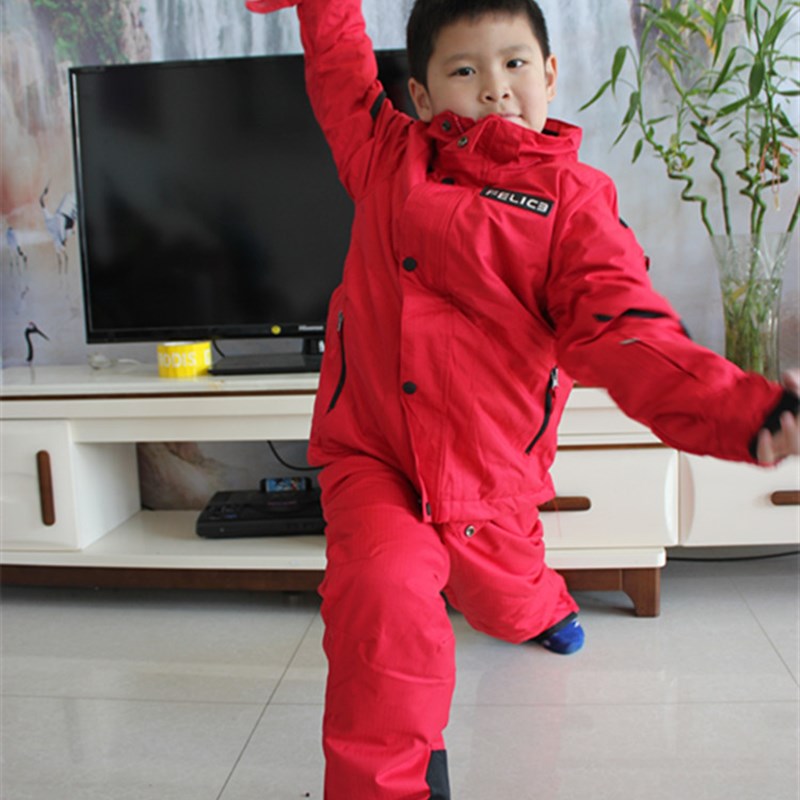"A" BUTTON RED SHIRT AND PANTS